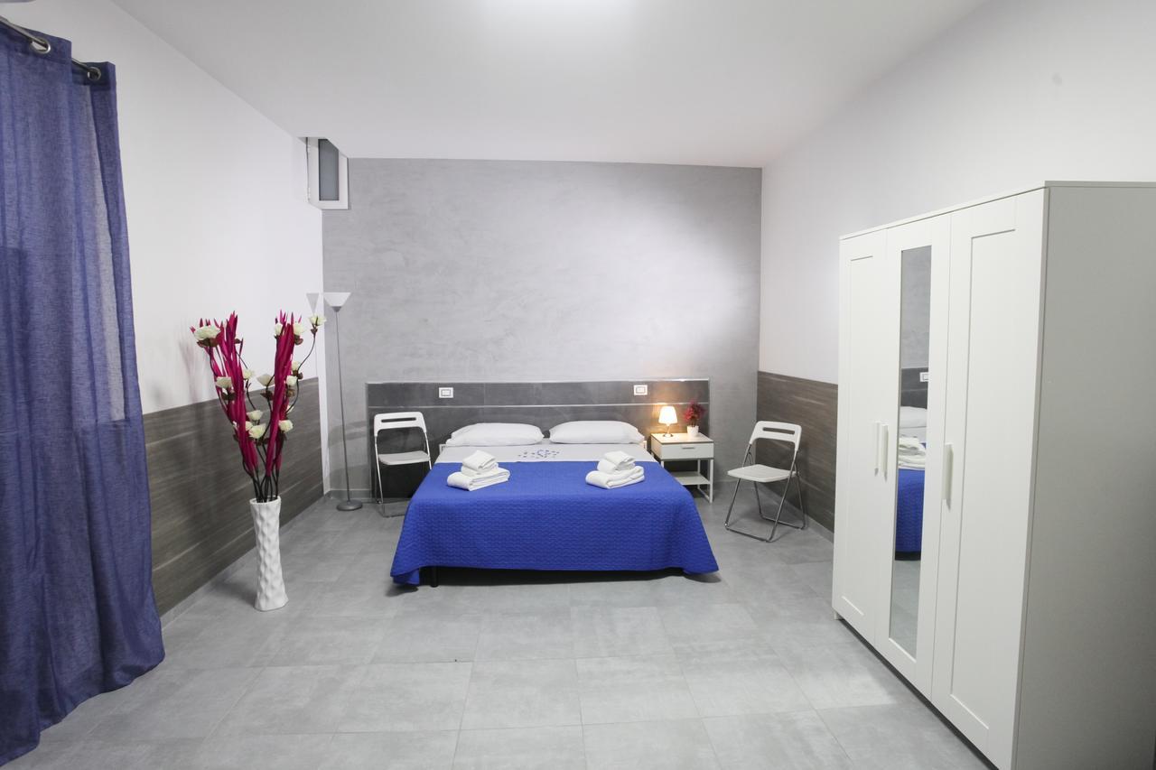 Bed and Breakfast Chiaia Relax Nápoles Exterior foto