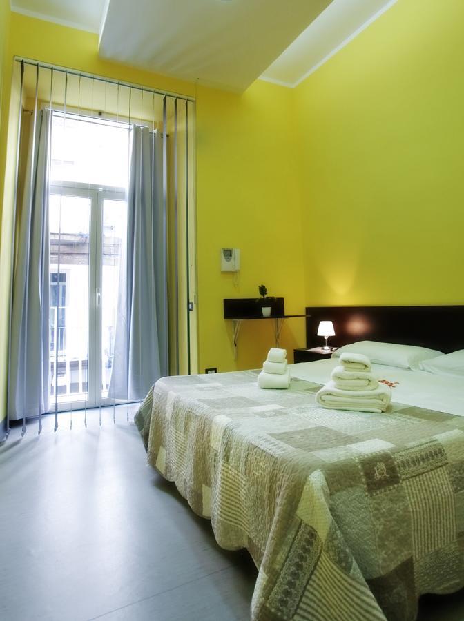 Bed and Breakfast Chiaia Relax Nápoles Exterior foto