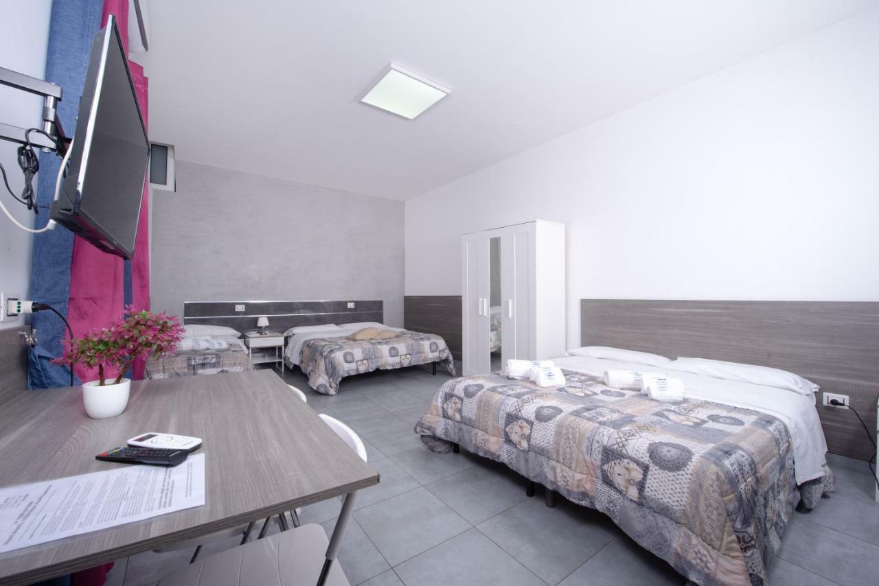 Bed and Breakfast Chiaia Relax Nápoles Exterior foto