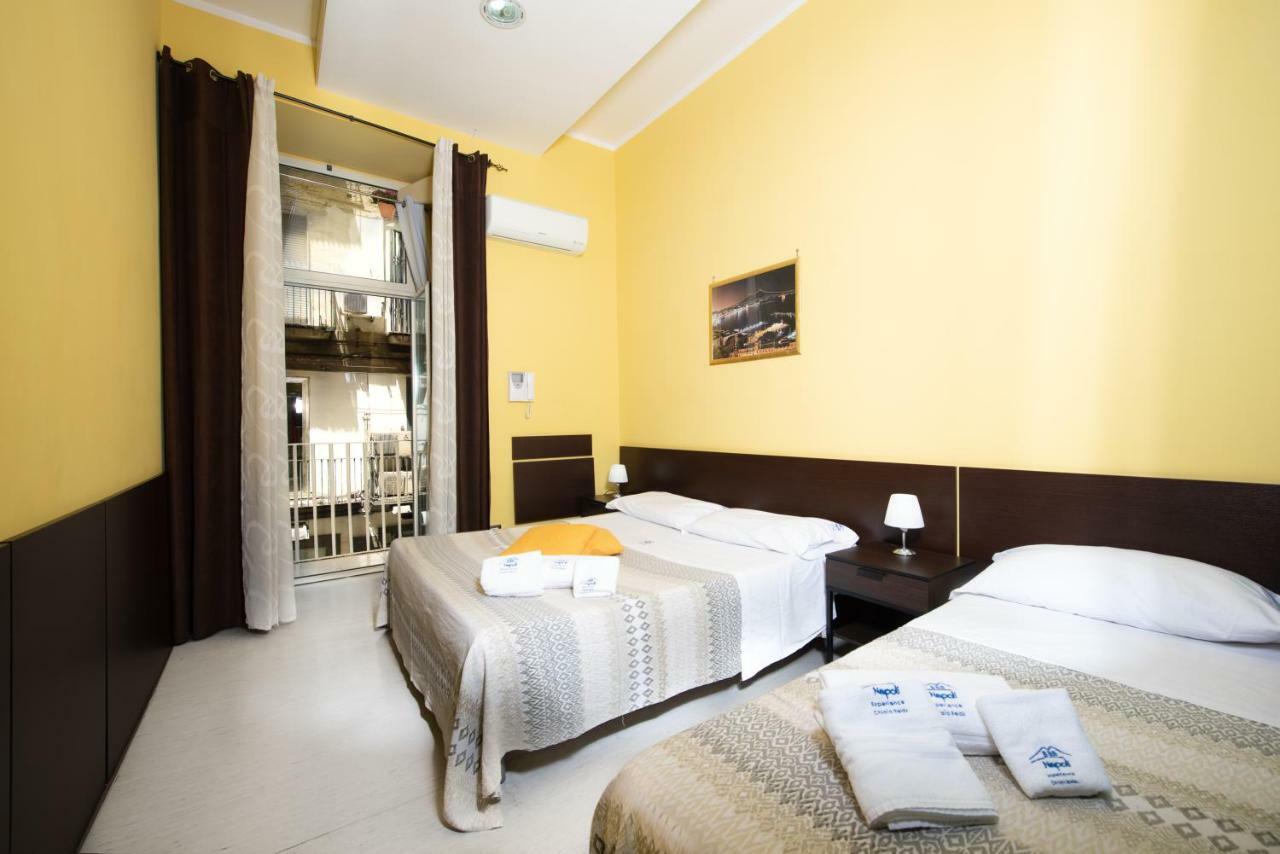 Bed and Breakfast Chiaia Relax Nápoles Exterior foto